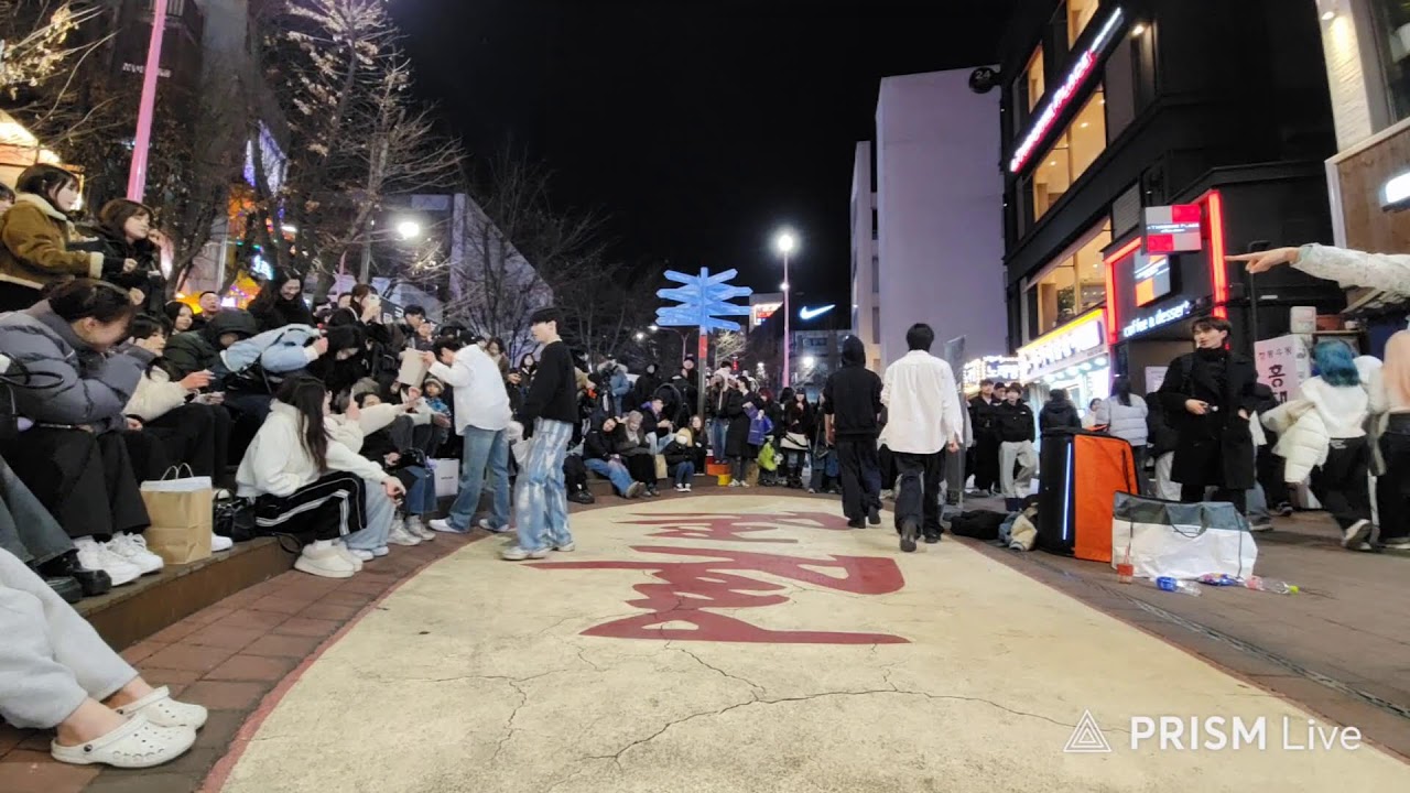 Live(Side/Back) 20260218 Mocean🥰#모션 HongDae#홍대 Busking#버스킹 SnowHorse#눈말