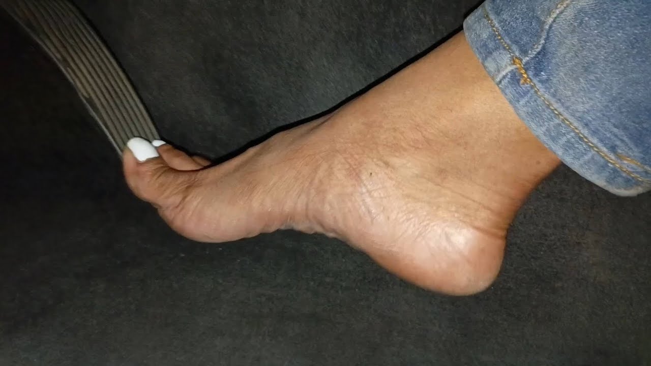 ASMR High Heels Removal 