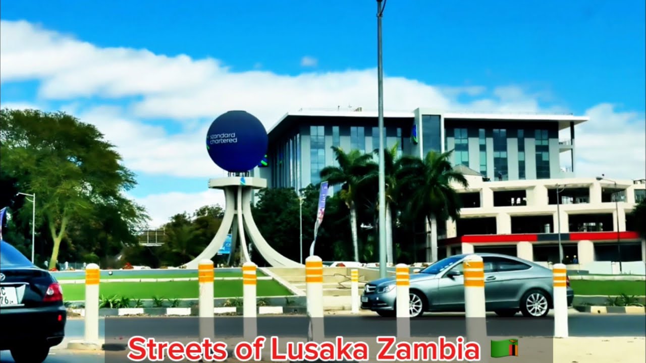 Come with me in the streets of Africa Lusaka Zambia 🇿🇲 @iammarwa 