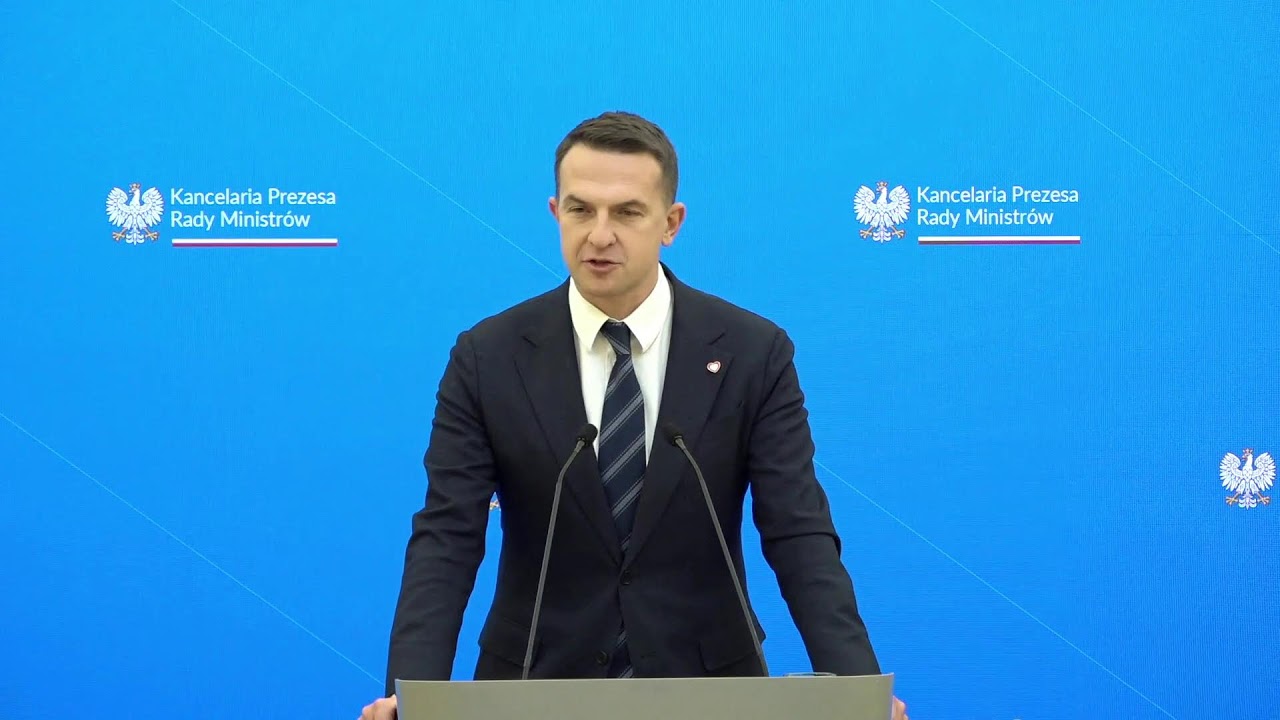 NA ŻYWO | Konferencja prasowa Rzecznika Rządu Adama Szłapki oraz Ministra energii Miłosza Motyki