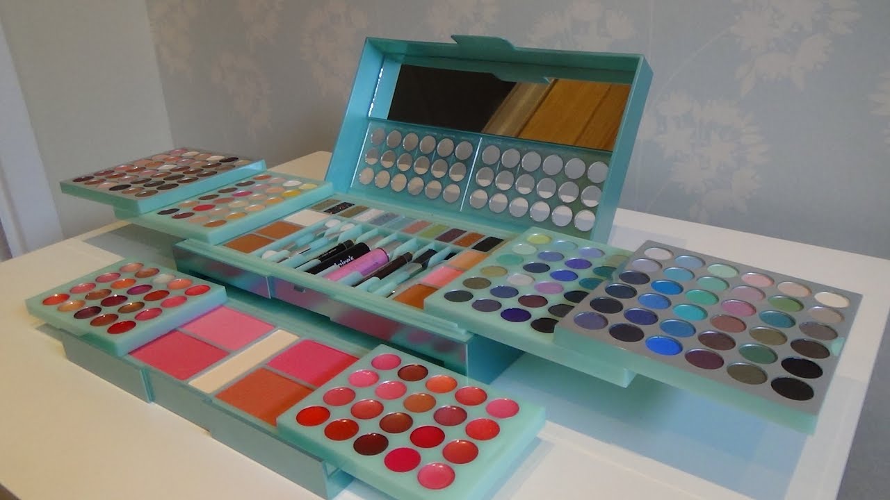 Claire's Metallic Mint Green Mega Make Up Cosmetic Set