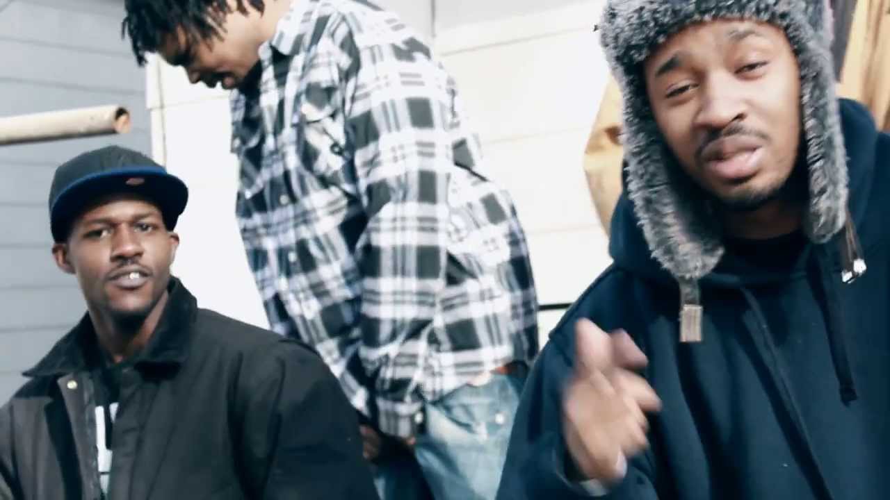 Lil Mo ft Rondoe, FA - Killa City