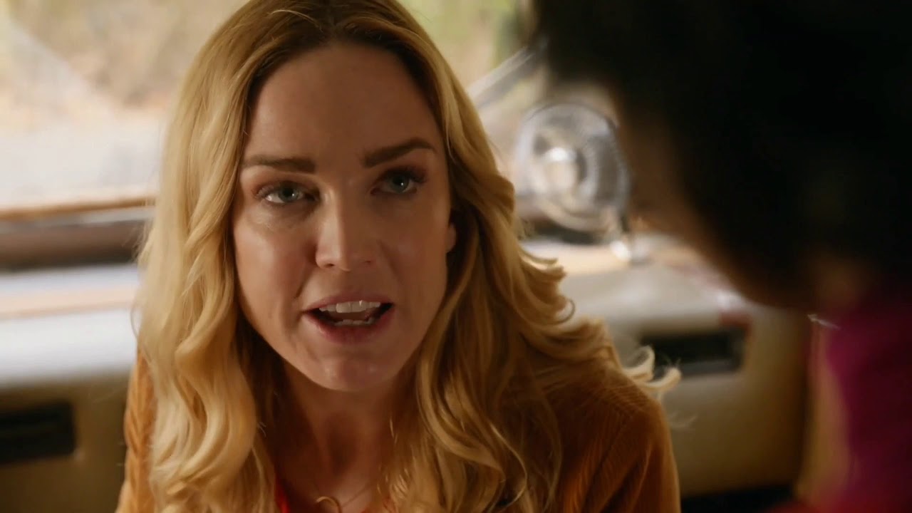 Sara Lance & Ava Sharpe (Avalance) - Ocean