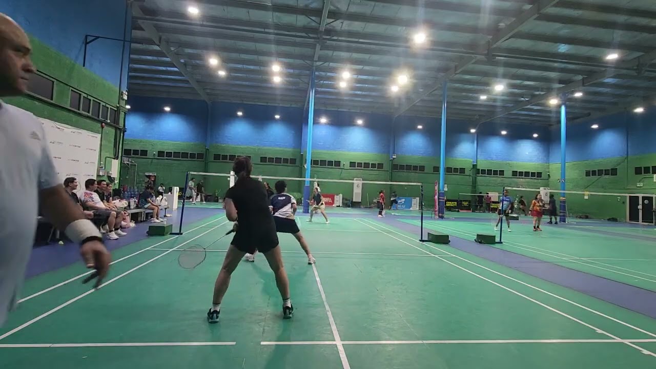 WD Match - Karen/Rain vs Mich/Irene