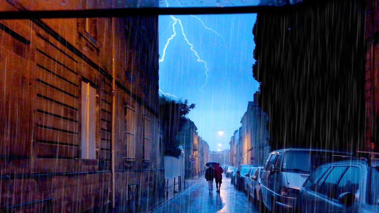 Thunderstrom Walk at Night | Oct 2022 |Bordeaux 4k France| ASMR Heavy Rain sounds for sleeping