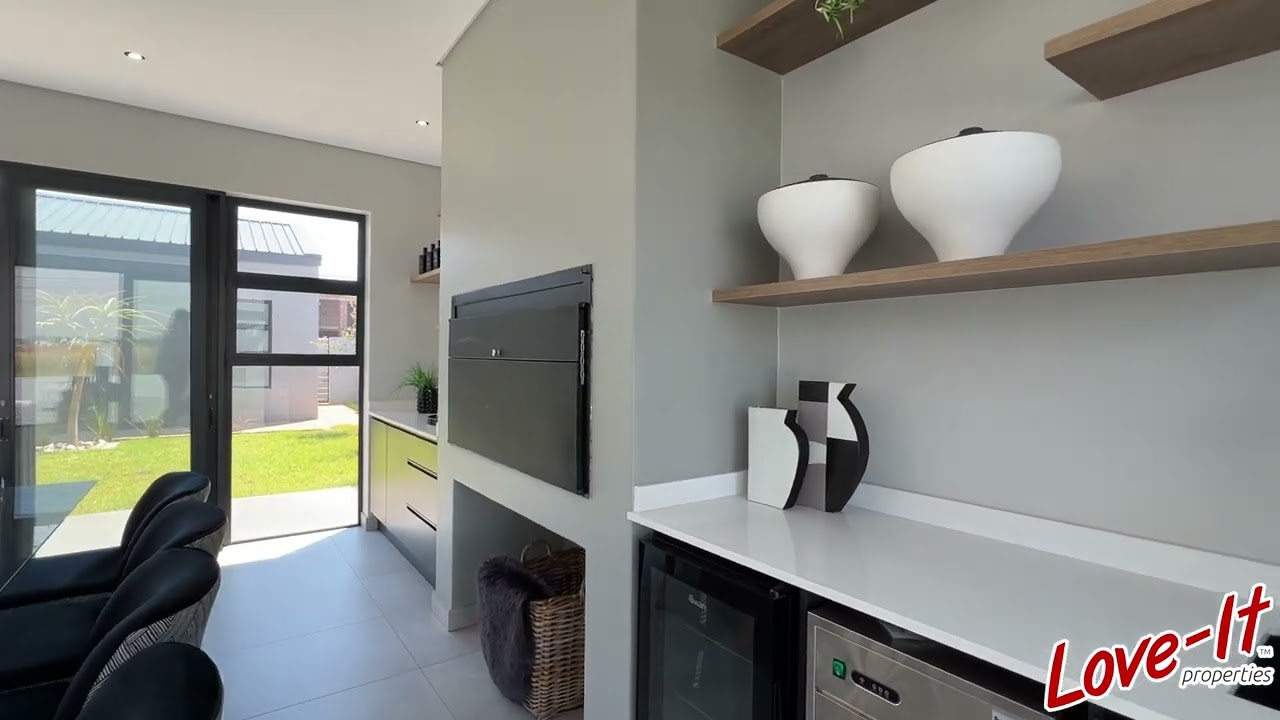 STEP INTO A MODERN MASTERPIECE OF ELEGANCE AND CONVENIENCE!