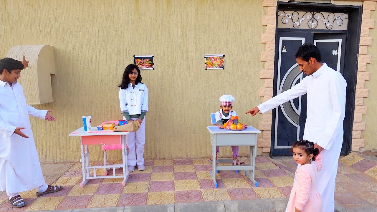 الطباخة سارة تبيع الأكل الصحي والطباخة جوجو تبيع الاكلات السريعه شوفوا وش صار !!