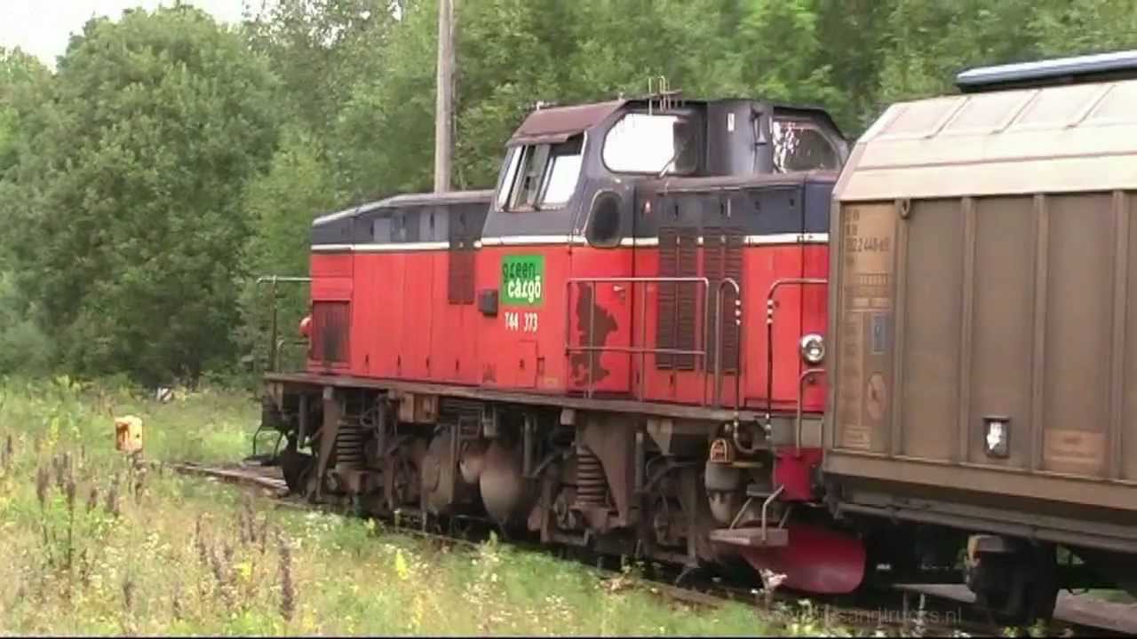 Shunting in Billingsfors with a T44 (Trains in Sweden in June 2006 Part 6)