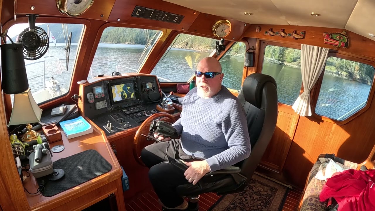 North Pacific 42 helm