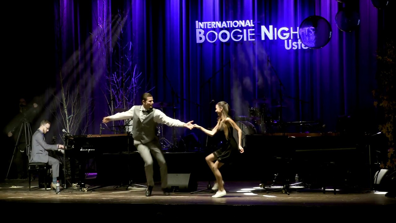 Roll' Em - Boogie Woogie - Chase Garrett