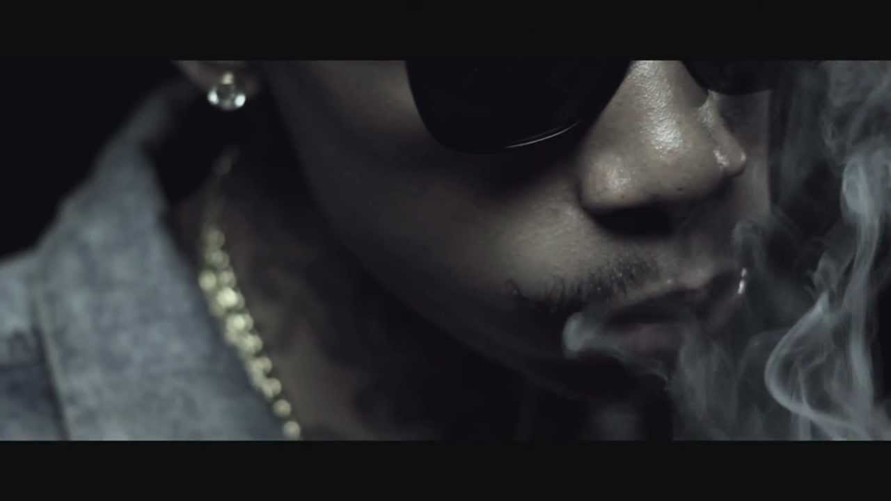 Wiz Khalifa - Still Blazin (420)