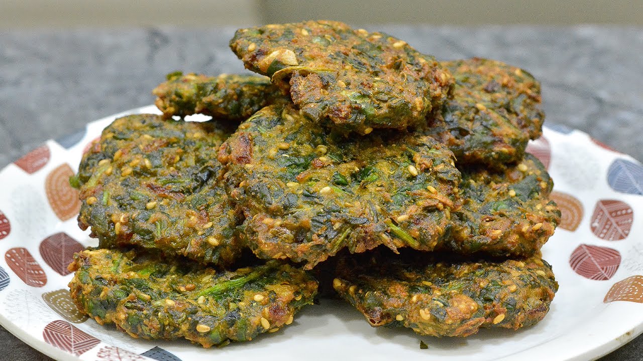 कुरकुरीत पालकचा नाष्टा | Kurkurit Palak Breakfast | Maharashtrian Recipes