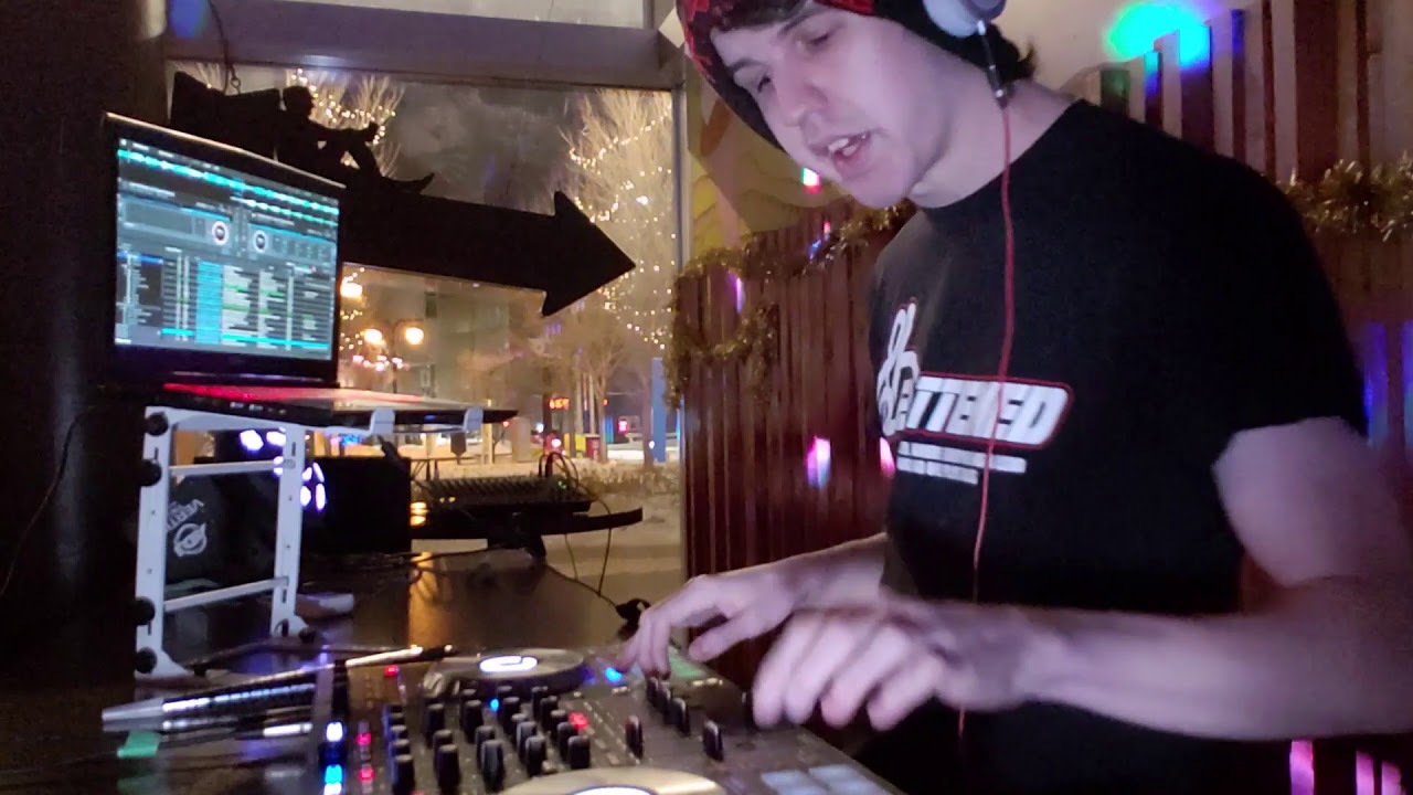 DJ Show Rudy's New Year's Eve
