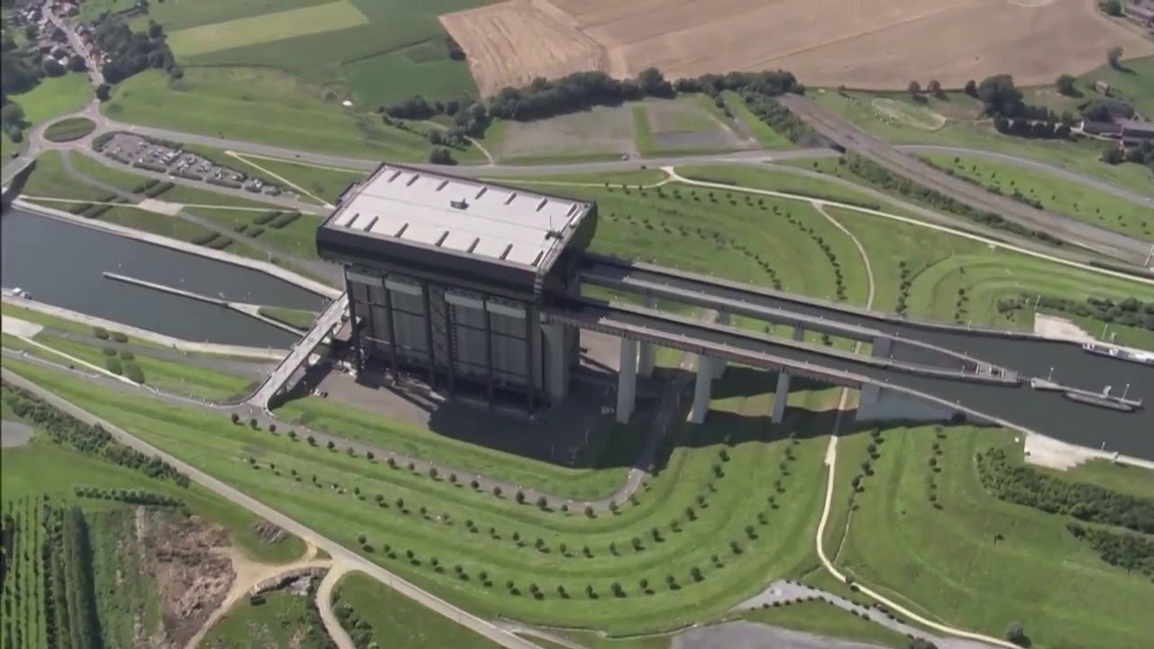 O Mundo Visto de Cima   T02 EP14   B&eacute;lgica