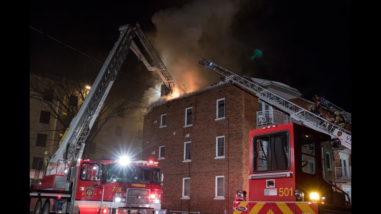 Incendie sur l'avenue Calixa-Lavall&eacute;e &agrave; Qu&eacute;bec