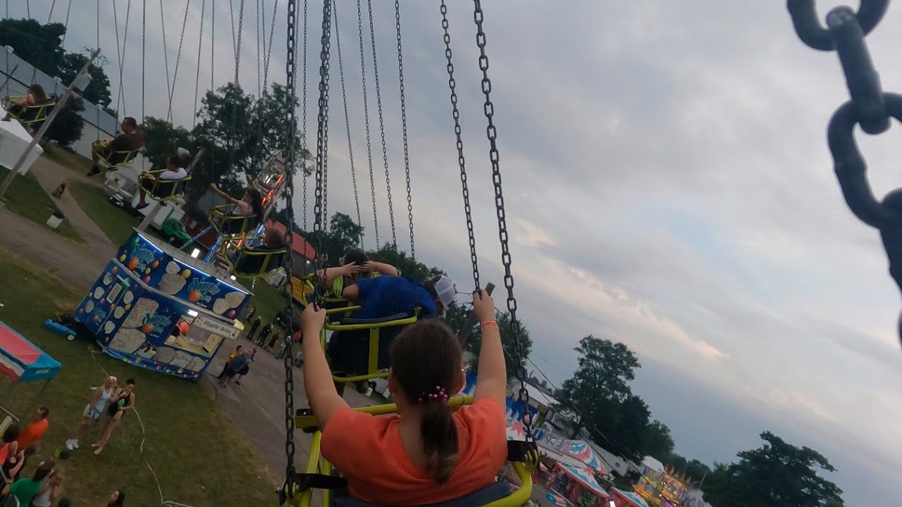 Yo-yo swings at Logan County Fair in Ohio (July 16th, 2022)
