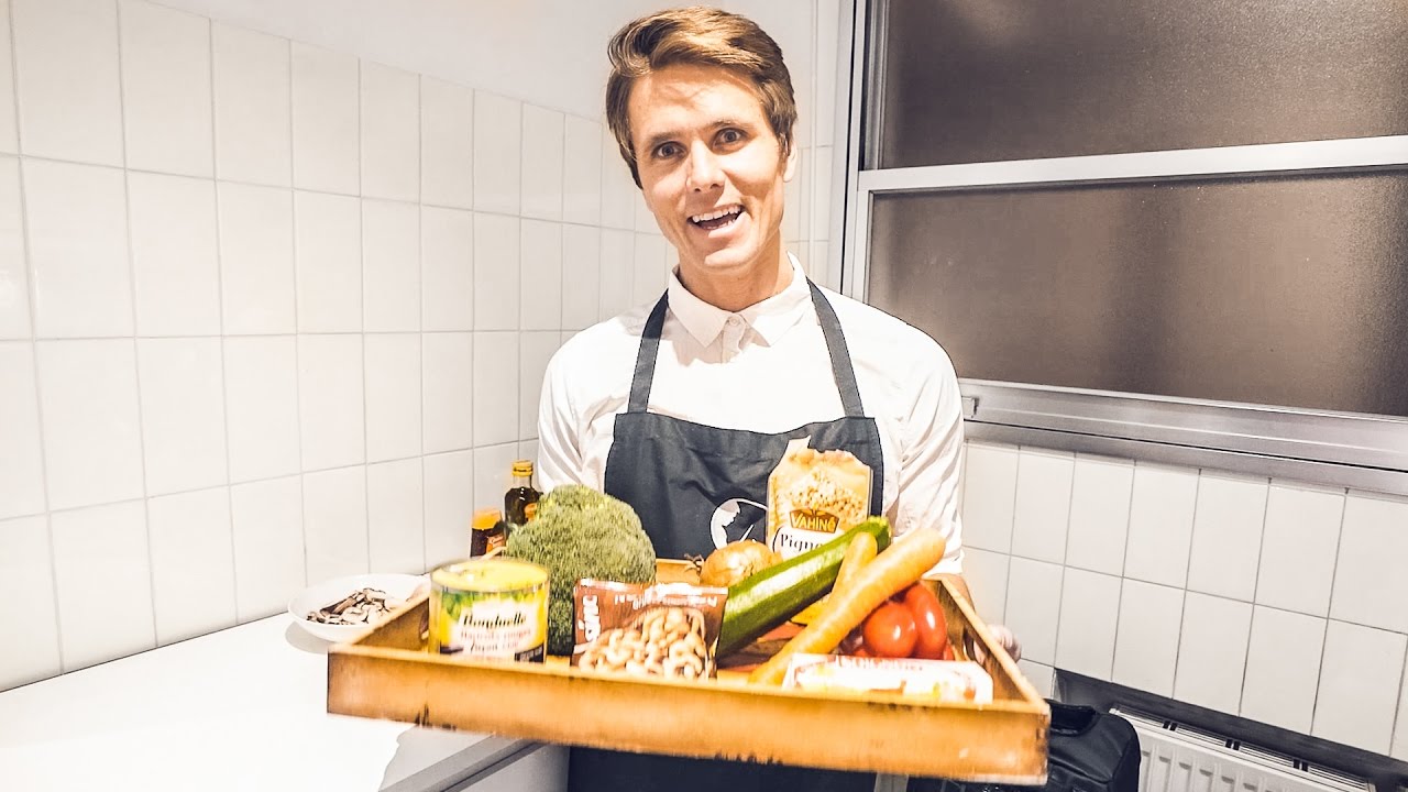 COOKING WITH OLSSON! | VLOG 291