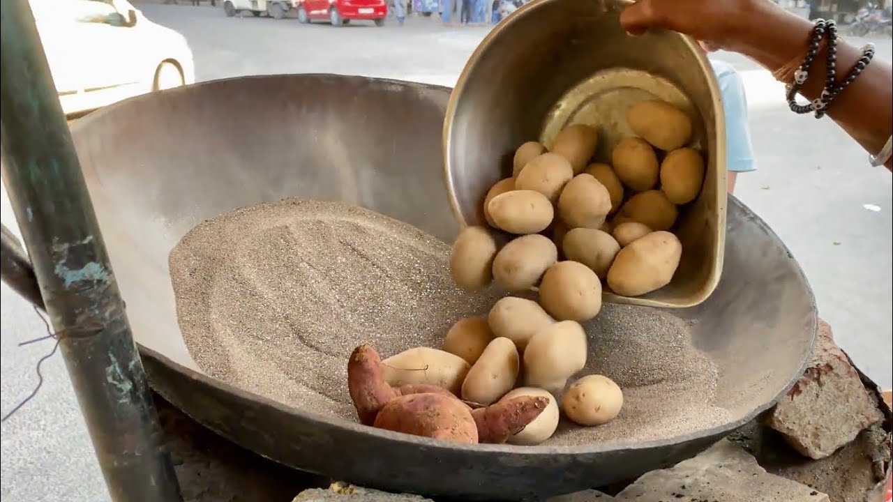 Indian Vendor Cooks Potatoes In Sand | Most Epic Indian Street Food