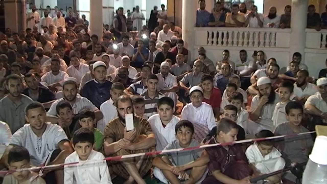 حفل تكريم براعم مسجد النور بحي بن زيان 27 رمضان 1437 هـ