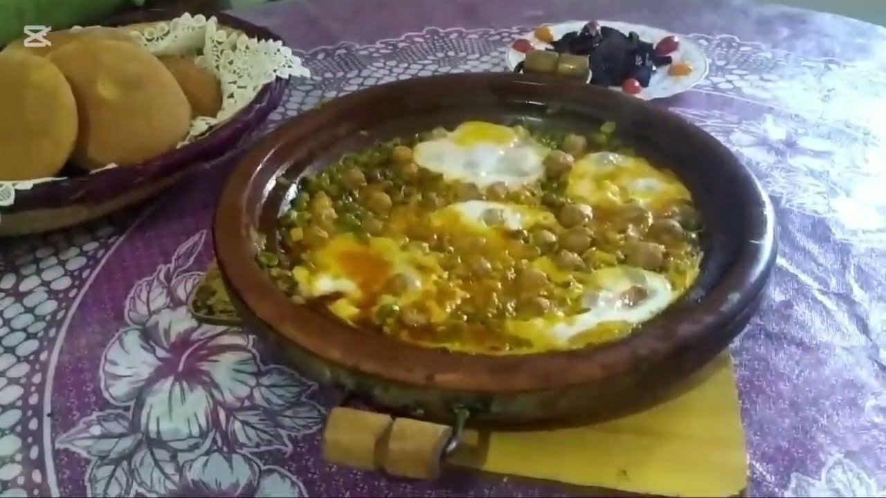 طاجين بالجلبنة و البيض و الكفتة
