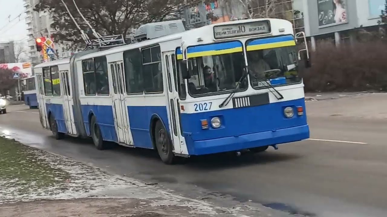 Черкасский Троллейбус-Гармошка ЗИУ-10