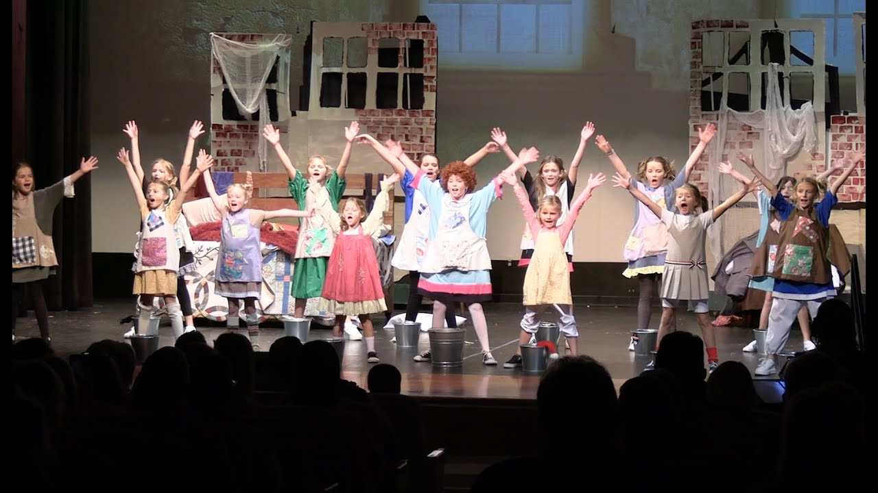 SGE presents 'Annie (Kids)'