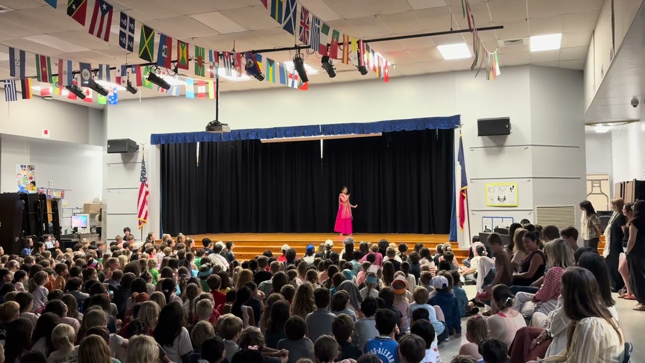 Kamakshi’s performance(Bollywood dance) at Fifth Grade Talent Show in her school 