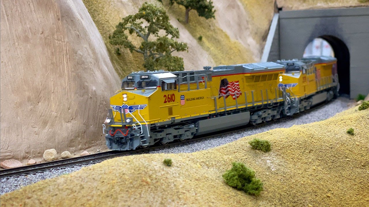 The California Southern Model Railroad Club HO Scale Model Trains
