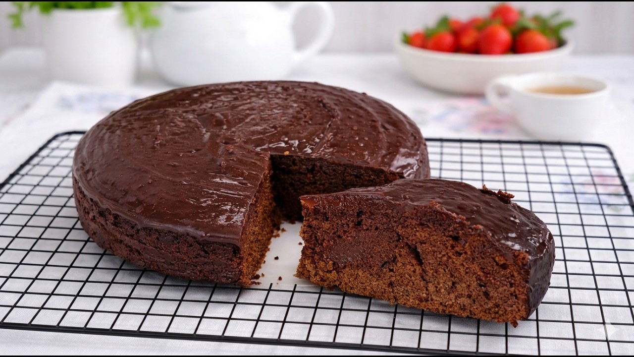 Best 15-Minute Chocolate Cake | Soft, Moist & No Mixer
