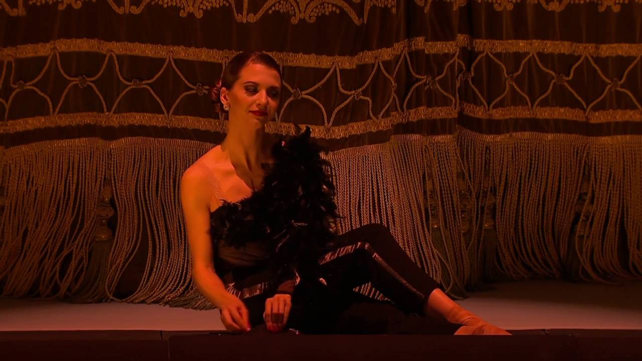 24 01 2016 Anna Tikhomirova as House Keeper in the Taming of the Shrew 1
