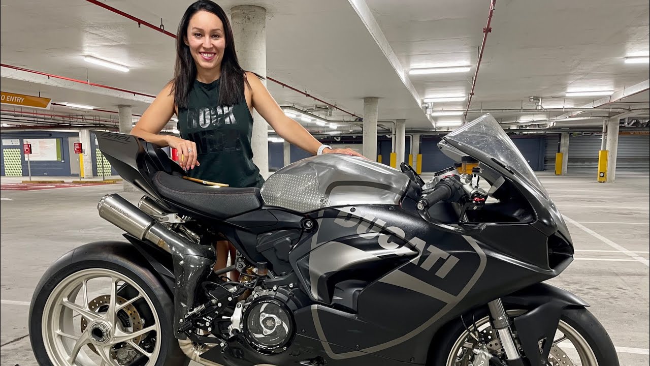 From WRECKED Ducati Superbike to RACE BIKE in 8 weeks?! PT11