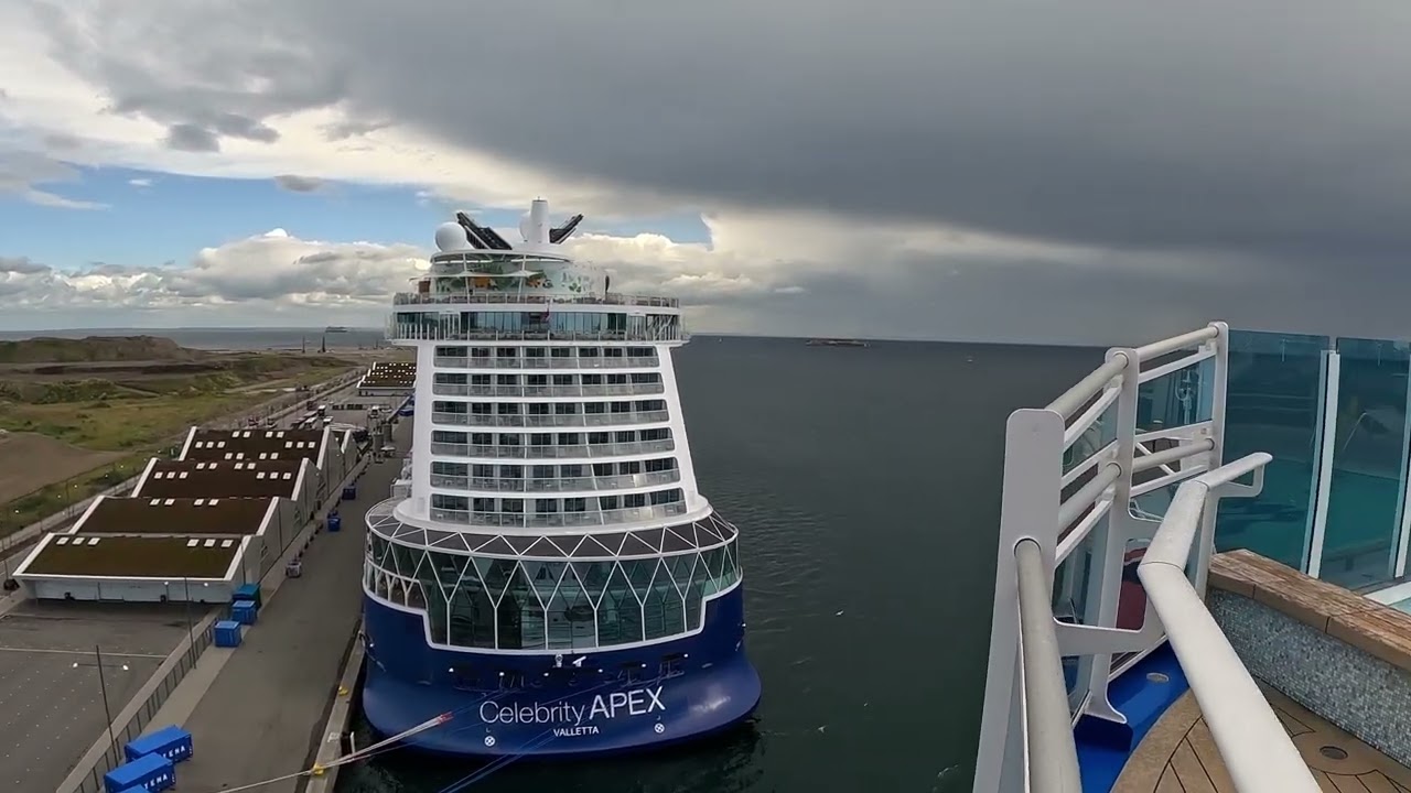 Beautiful Aft - Sky Princess