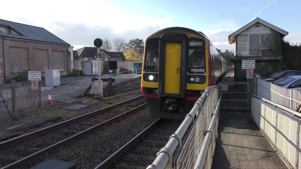 2017 11 11 Trains at Thetford with 60103 FLYING SCOTSMAN