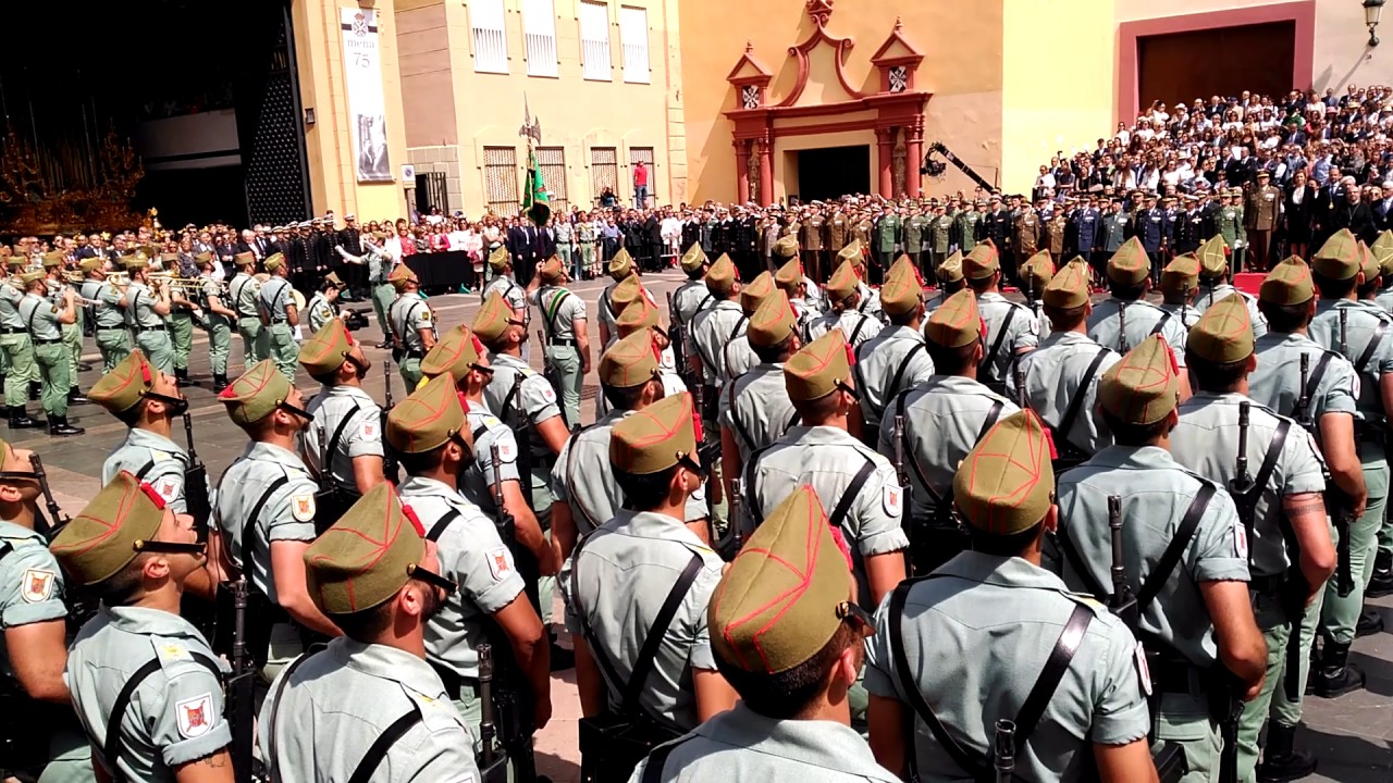 Himno y Credo legionario. Semana Santa Málaga 2017