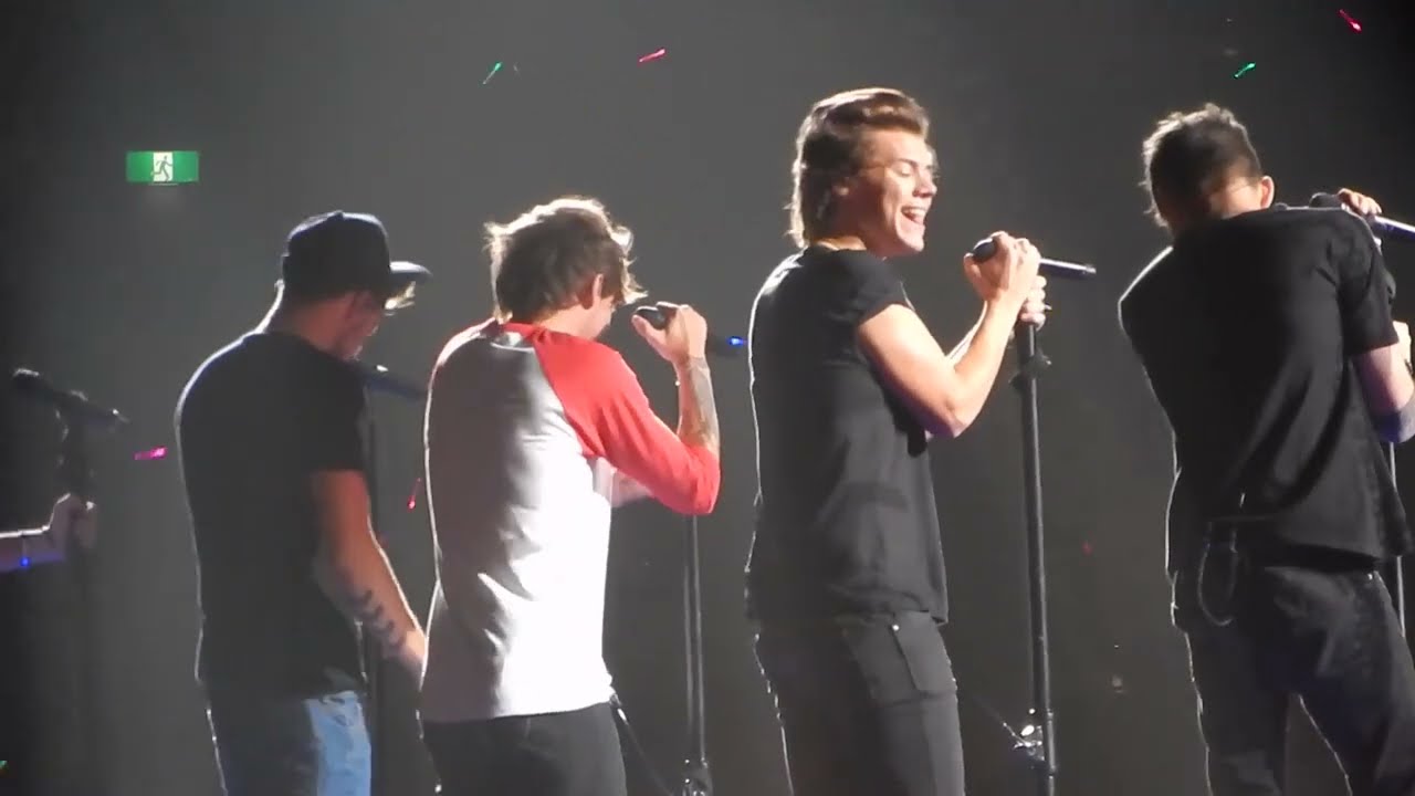 One Direction - Last First Kiss - 16/10/2013 Melbourne