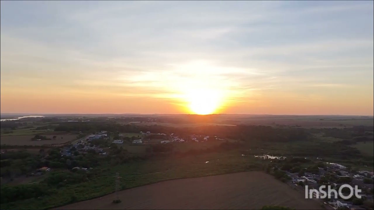 Dji neo voando ao nascer do sol. Domingo 01/03/2026 