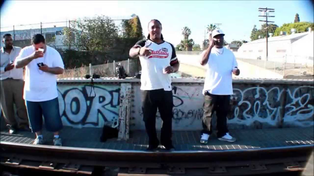 TURN UP by june dawg feat:redrum781,no good,k-bo,big tupp,wack duse,bat gurl