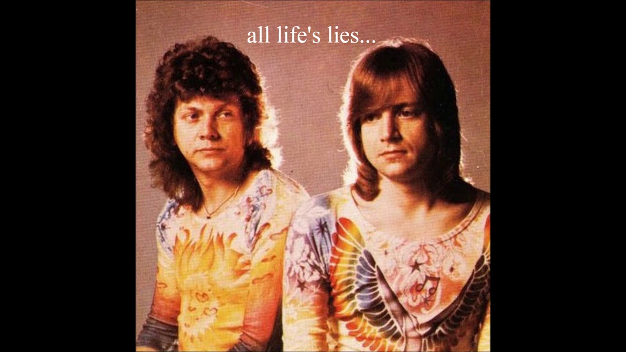 Justin Hayward and John Lodge - Saved by the Music (with lyrics)