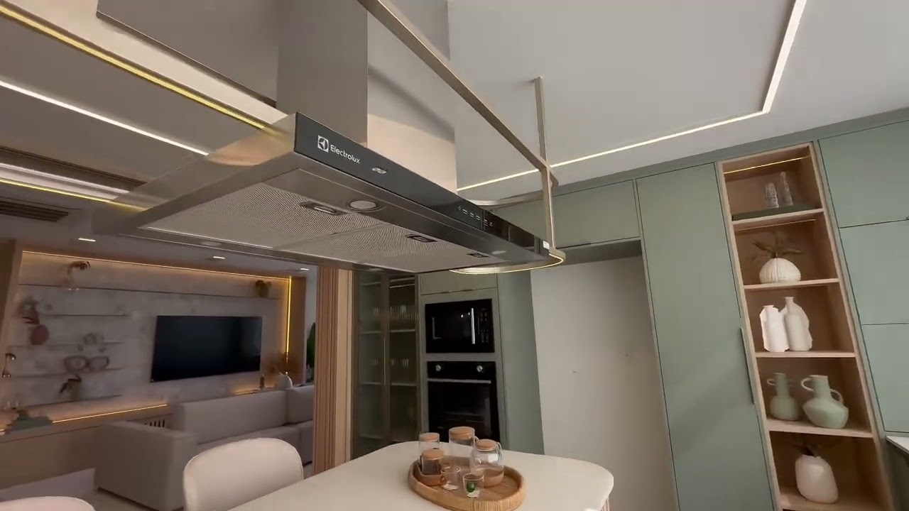 APARTAMENTO RETROFIT ALTO PADRÃO NO GONZAGA EM SANTOS 