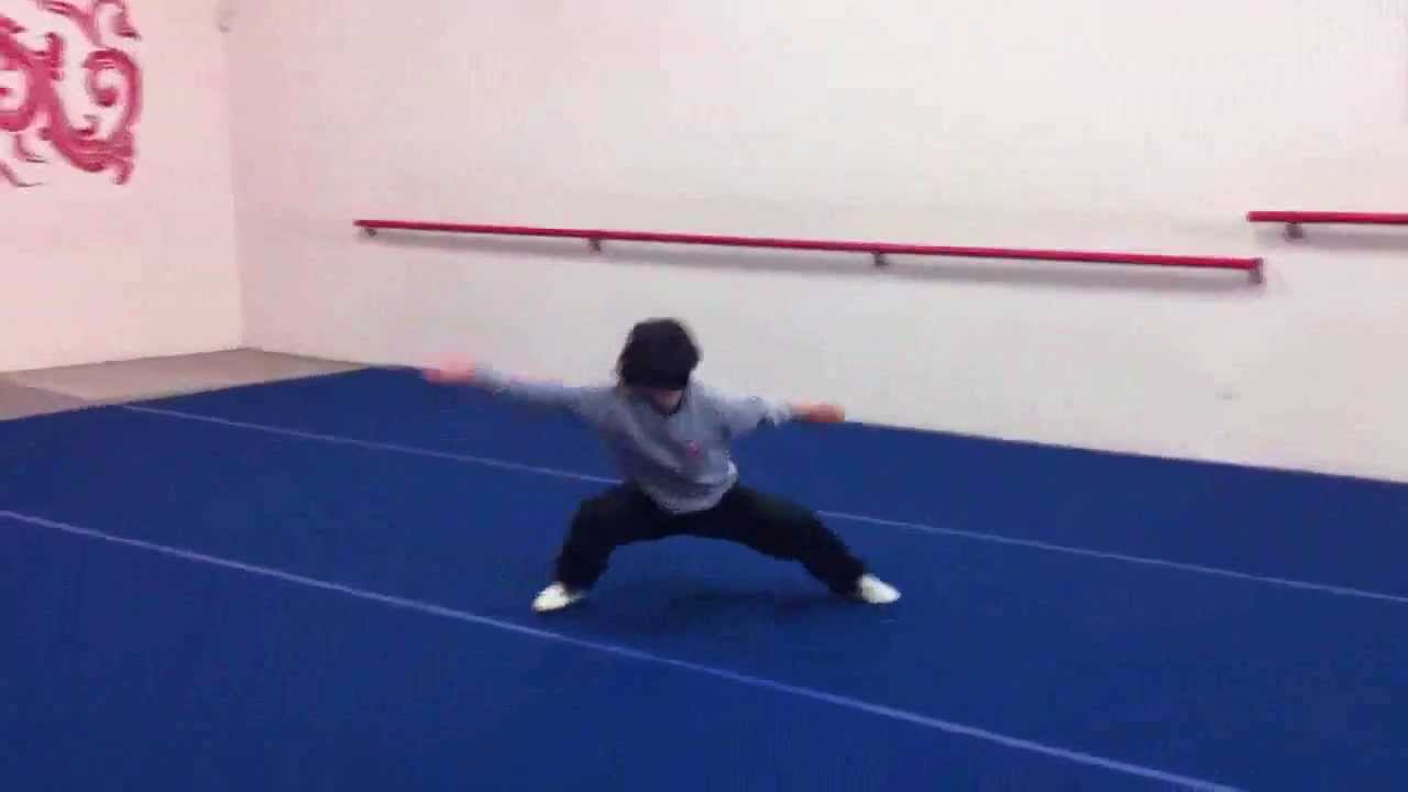 Forma básica de 32 movimientos - Chuji Changquan 初级长拳