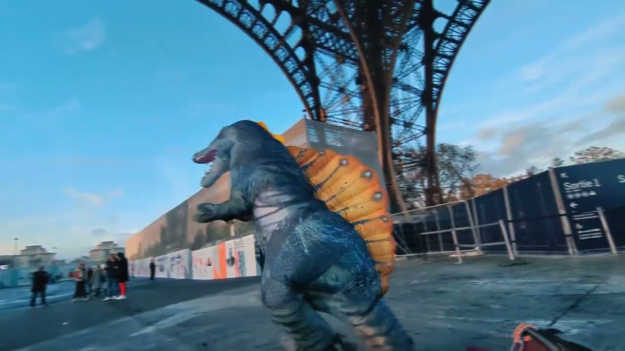 Dino à Paris (Dino in Paris) - Howdo Bean And The Dinos Ft Soizic MacZou