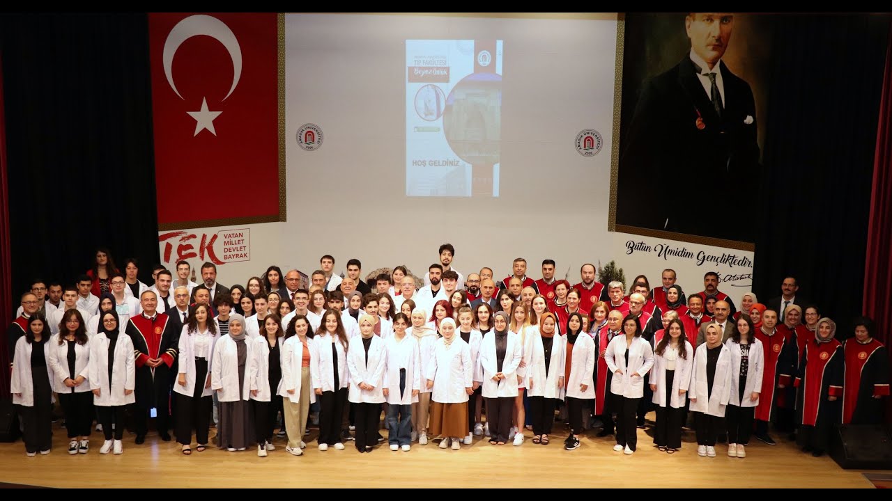 2023-2024 Akademik Yılı Tıp Fakültesi 1'inci Sınıf Öğrencileri Beyaz Önlük Giyme Töreni