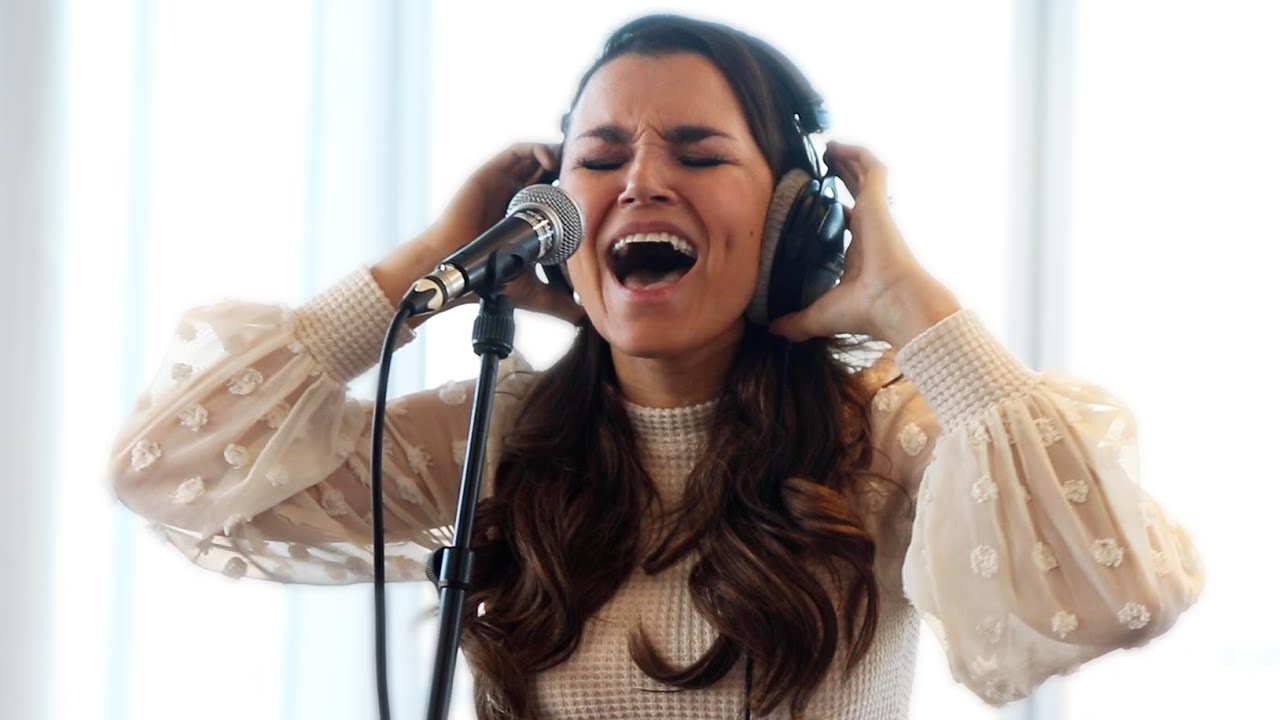 Samantha Barks - Let It Go (Frozen the musical) (Live On The Chris Evans Breakfast Show with Sky)