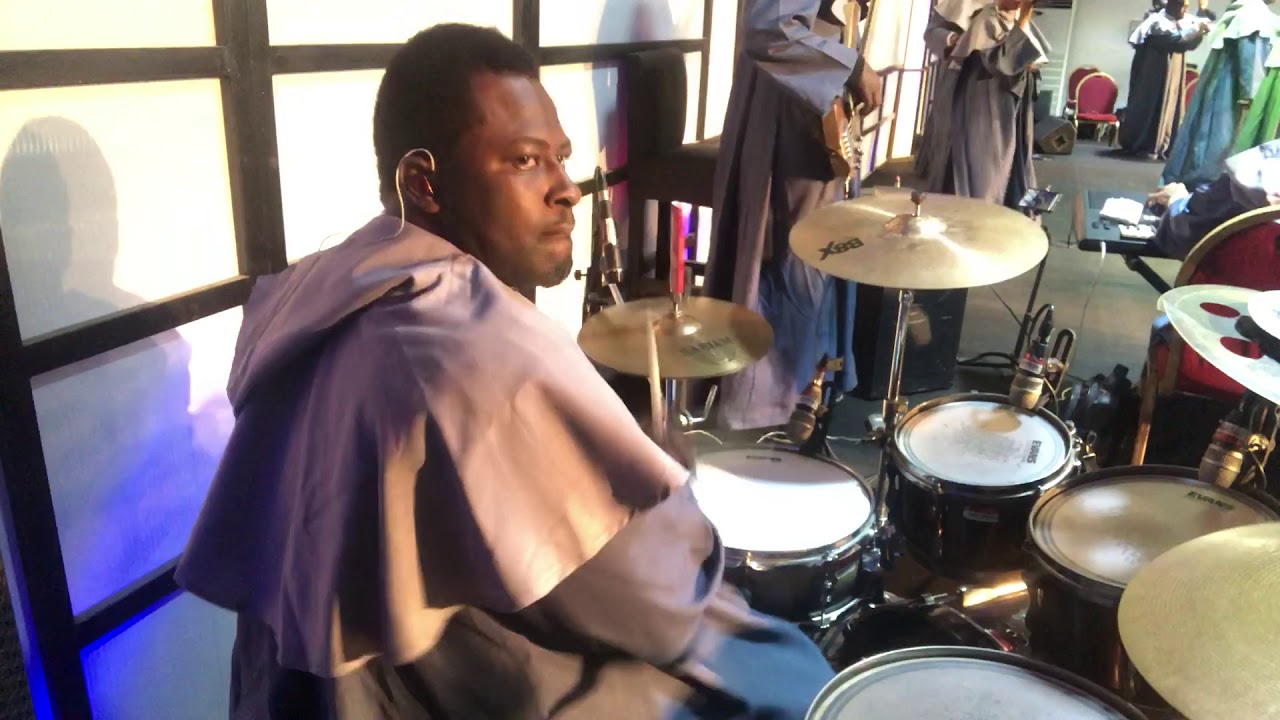 WORLD  BEST GROOVE ON EXCESS LOVE (drum cam)