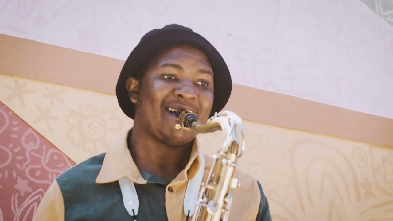 'A Bubble is a nice Friend to have' Original composition: Tshepo Tsotetsi Orchestration: David Panzl