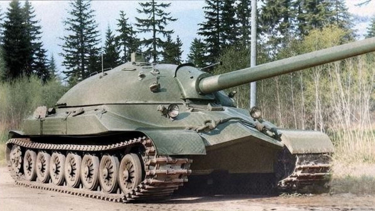 Sovětský IS-7: Tank tak silný, že ho vlastní armáda považovala za příliš nebezpečný