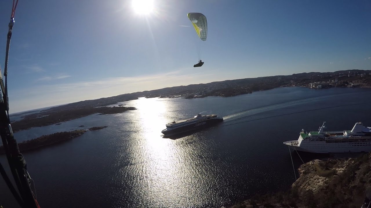 Paragliding Odder&oslash;ya, Kristiansand, South Norway