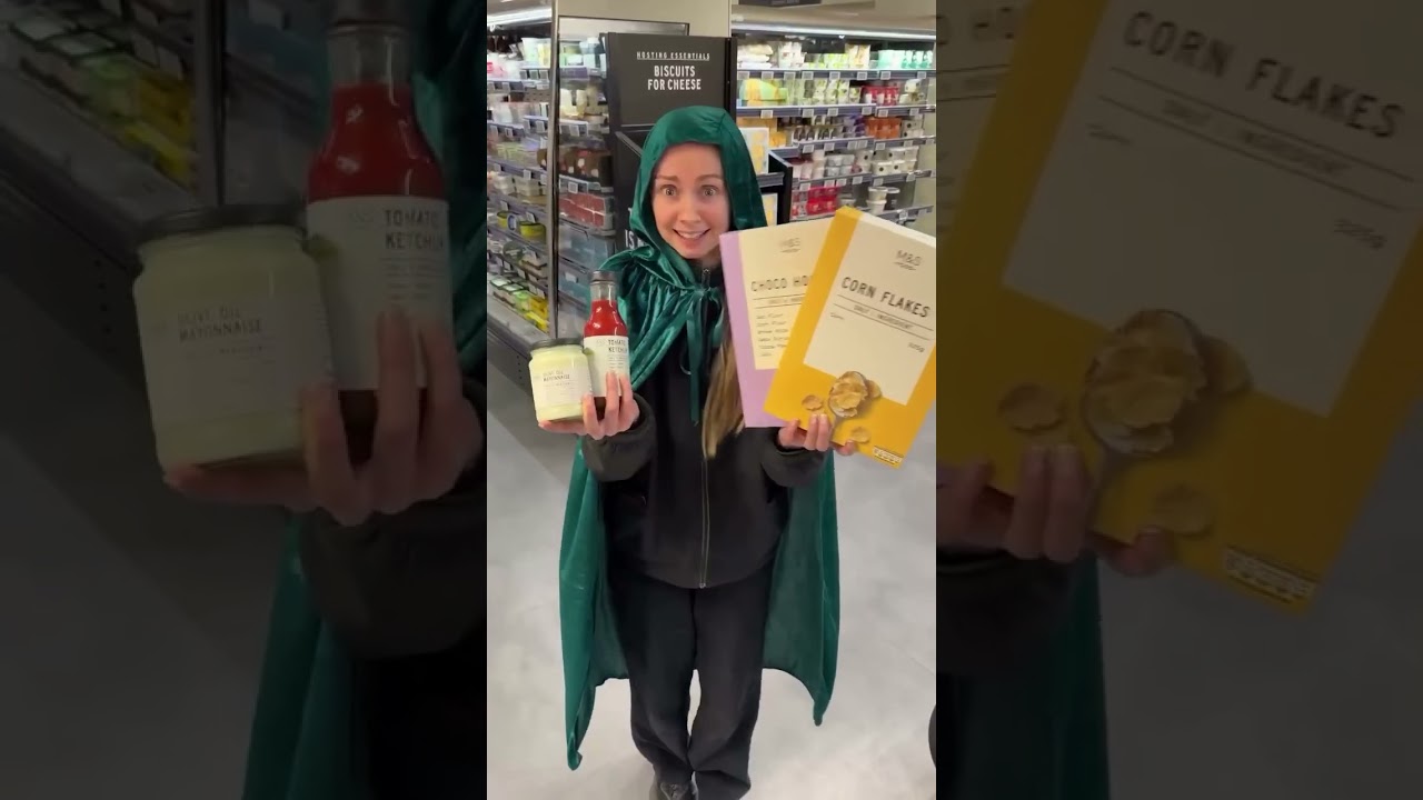 Я... и всегда была... верной поклонницей Marks & Spencer 🛍️ 