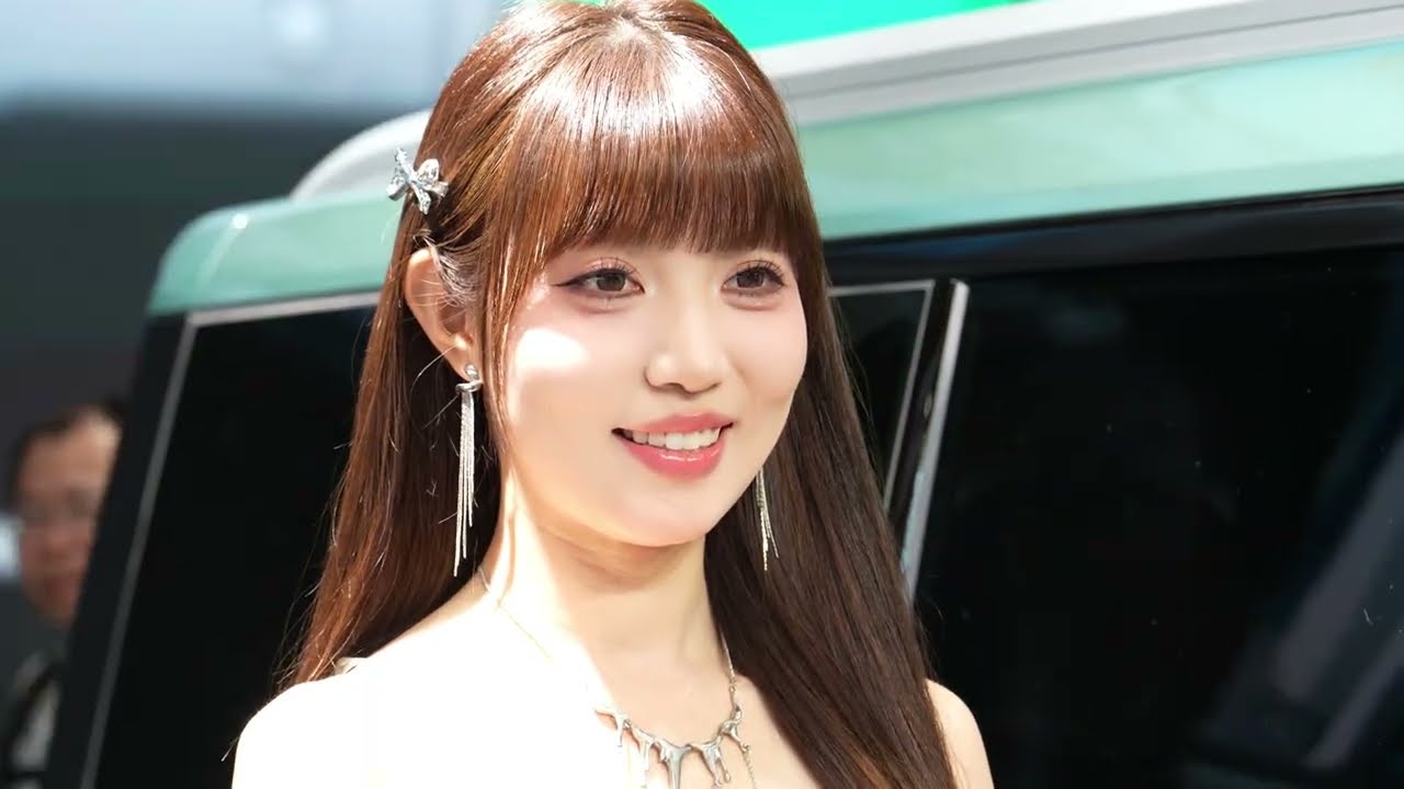 Beautiful Chinese Girls | Car Show Girls from China