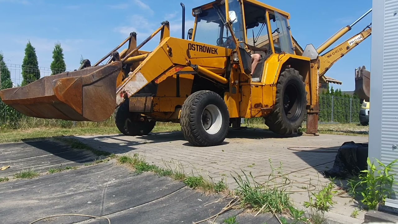 Koparko ładowarka OSTRÓWEK '' nowy model '' NK 0451B ursus 4512